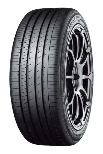 Yokohama Advan dB V553 215/50R17 95V